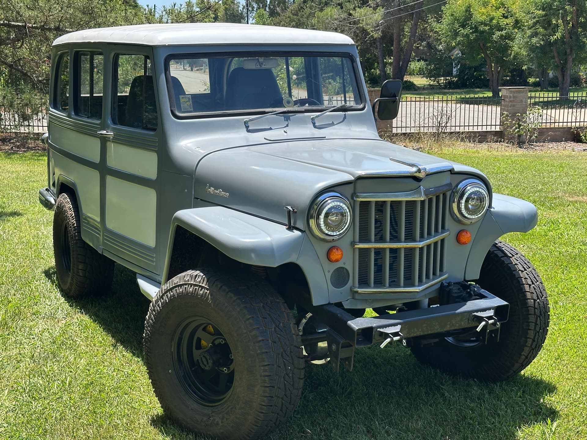 4WD 1964 Wagon - Running/Driving Project. New 350 Crate Motor