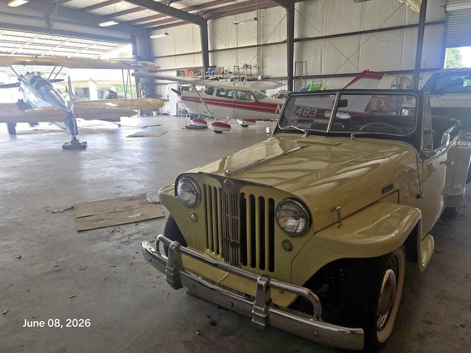 1949 Jeep Wagoneer