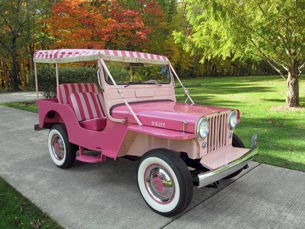 1958 Willys Jeep DJ3A Surrey